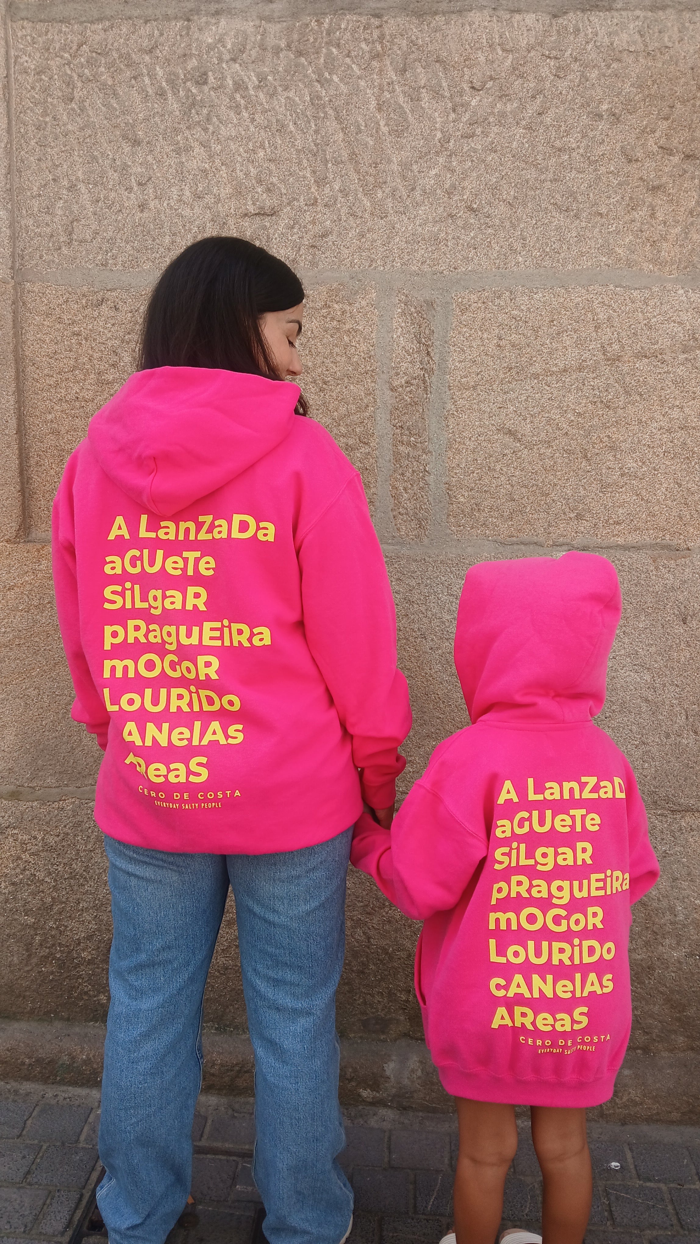 SUDADERA PONTEVEDRA FUCSIA/AMARILLO CREMALLERA CON CAPUCHA
